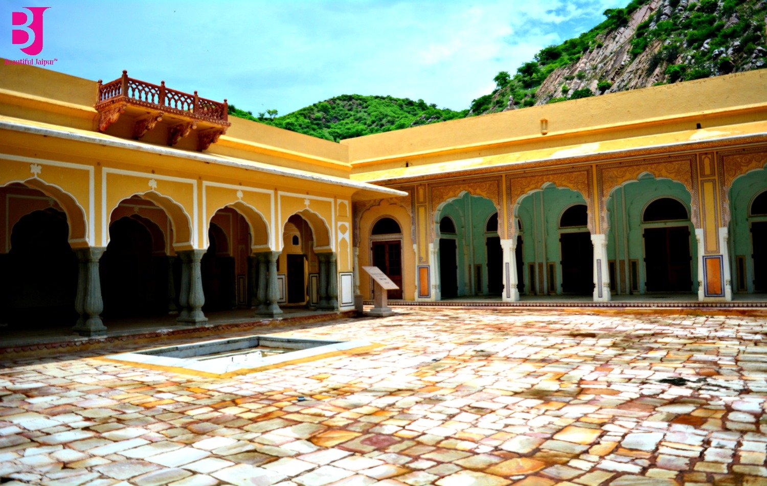 Historic courtyard and arched pavilion at Vidyadhar Garden Jaipur